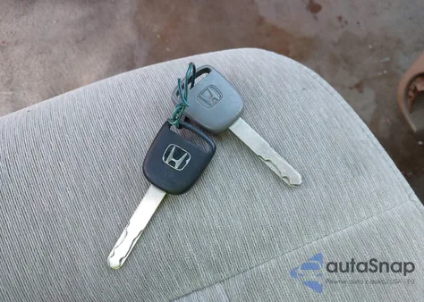 2004 Honda Odyssey Lx z USA, uszkodzony, nr VIN 5FNRL18514B110082